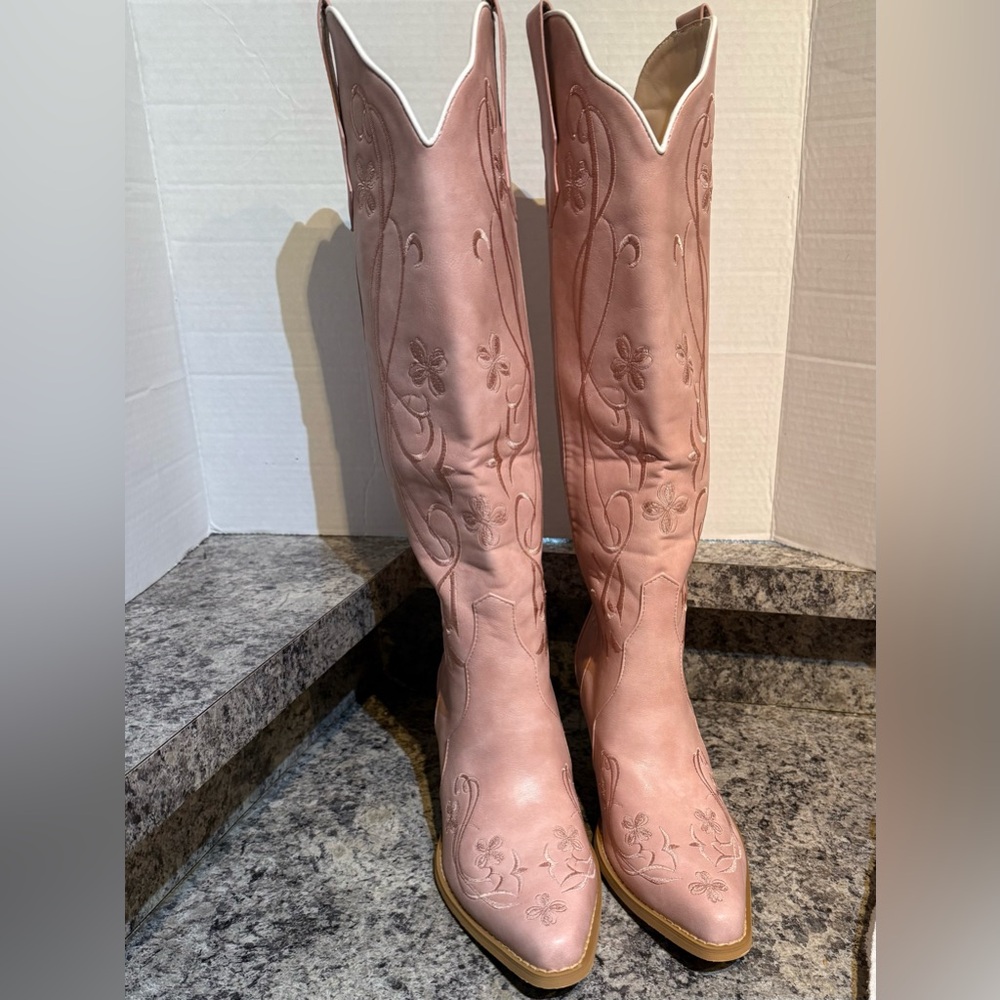 Elegant Pink Embroidered Heeled Boots